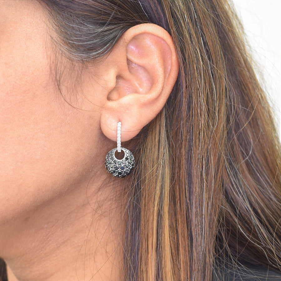 Black and White Diamond Earrings – NIYA K